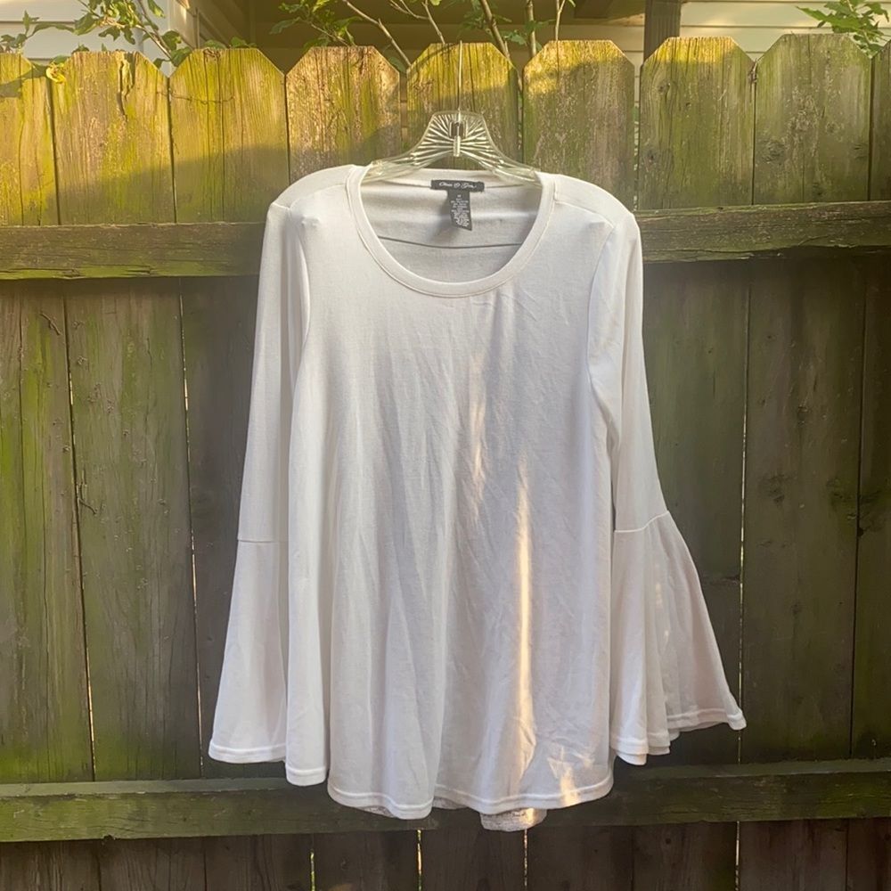 Olivia & Grace top sz. M